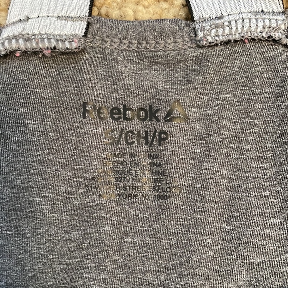 Reebok Razorback Workout Tank - Picture 5 of 6